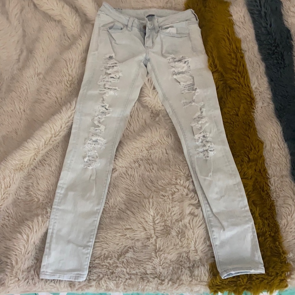 American Eagle Ripped Jeans
